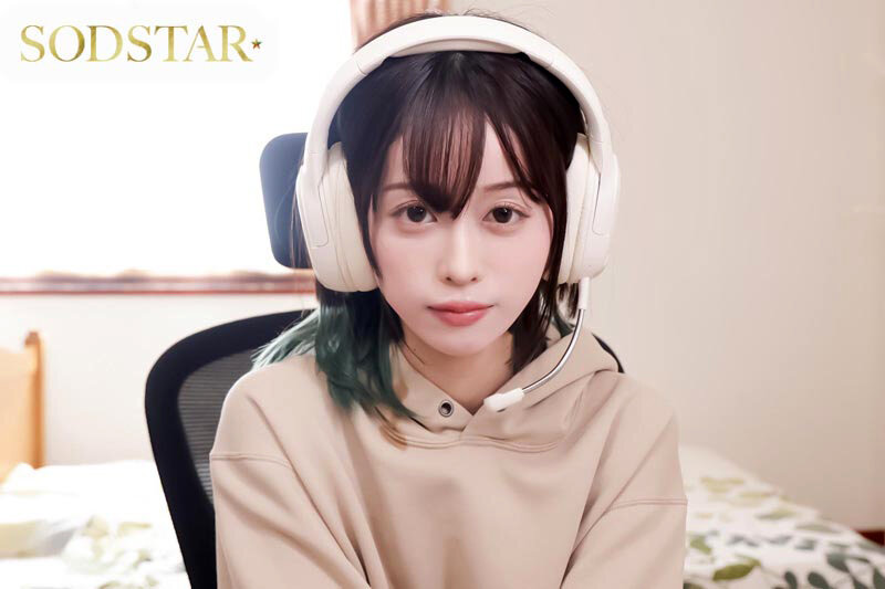 【SOD30周年50％OFF第3弾】 ネットで出会った巨乳彼女と会ったら搾り取られまくった話。MINAMO 002