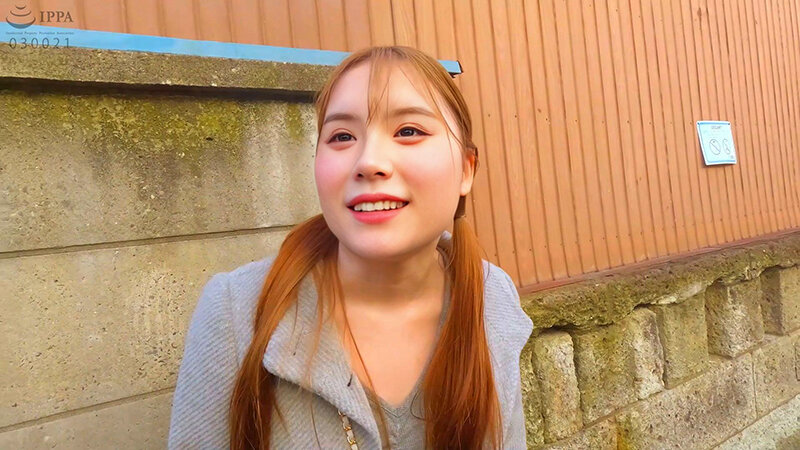 『えっ！ここでするんですか？？』『ちんちん入れないって言ってましたよね！？』同人監督にハメられて不本意性交をしてしまう 牧野怜奈 028