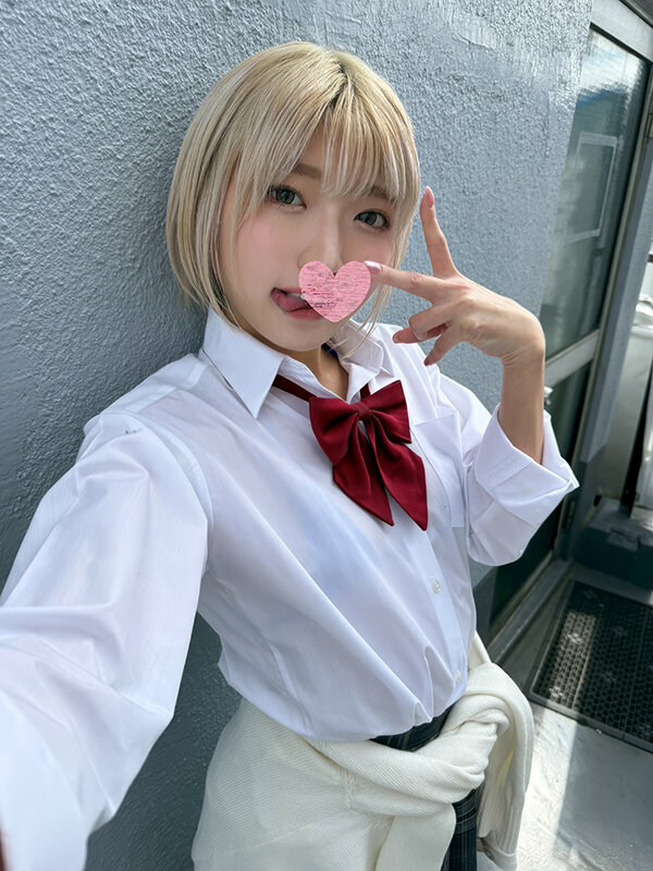 大人を舐めてるナマイキGAL尻穴＆マ〇コ2穴同時挿入瞳孔パックリでメス泣きドM完堕ち中年オジを侮蔑するイケメン好きの高慢女に集団SEX 017