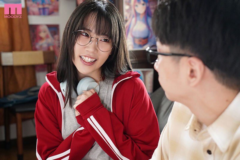 ウチのマ○コ、オナホ代わりに使っていいよッ 両親が旅行で不在中、オタク友達の巨乳先輩に4日間、入り浸られて中出しSEXを愉しんで同人漫画のネタにされた僕。 桜ゆの 004