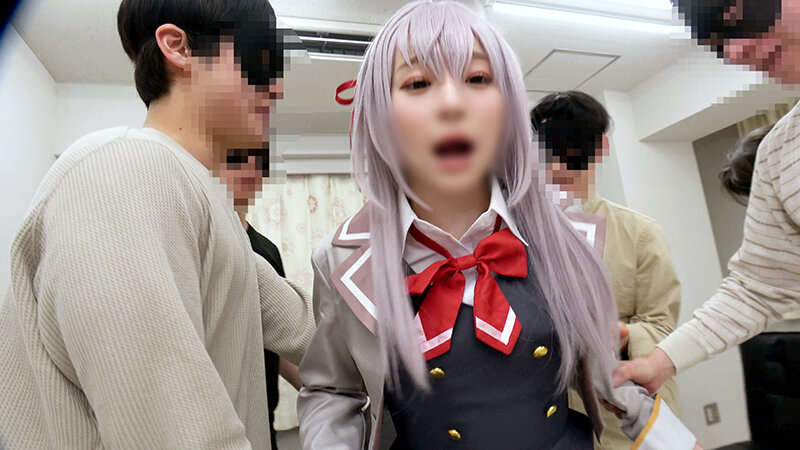号泣ヨダレ壮絶トランス 中出しザーメン17発 糞生意気チビガキ美少女レイヤーを極太猛ピス制裁 ウブ膣ガバガバ完全崩壊イキ潮噴射止まらない6P大乱交SEX 007