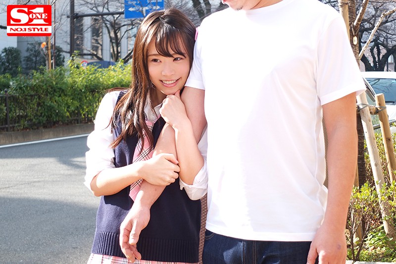 家族が旅行で不在の間、娘の友達とハメまくりました。 吉岡ひより 009